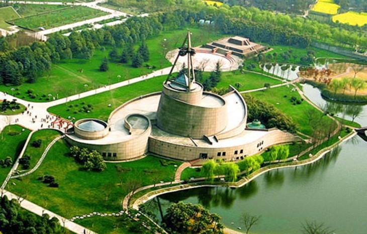  廣漢三星堆建世界一流博物館和國(guó)家考古遺址公園